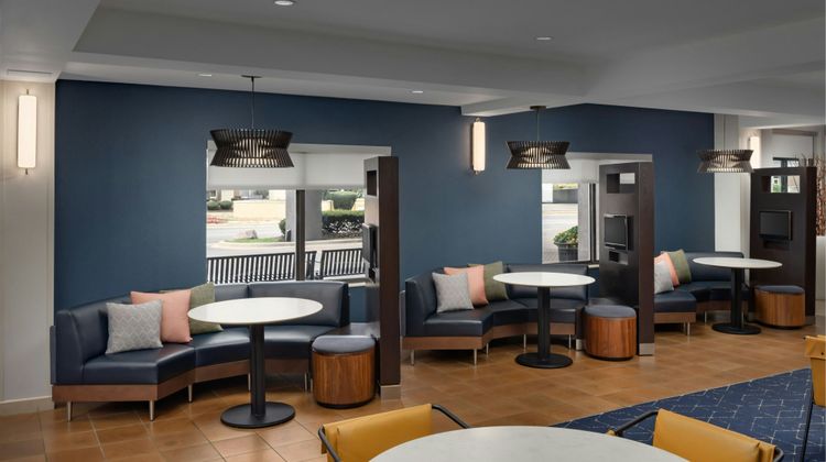 Courtyard Chicago Midway Airport Other