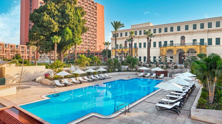 Cairo Marriott Htl & Omar Khayyam Casino Pool