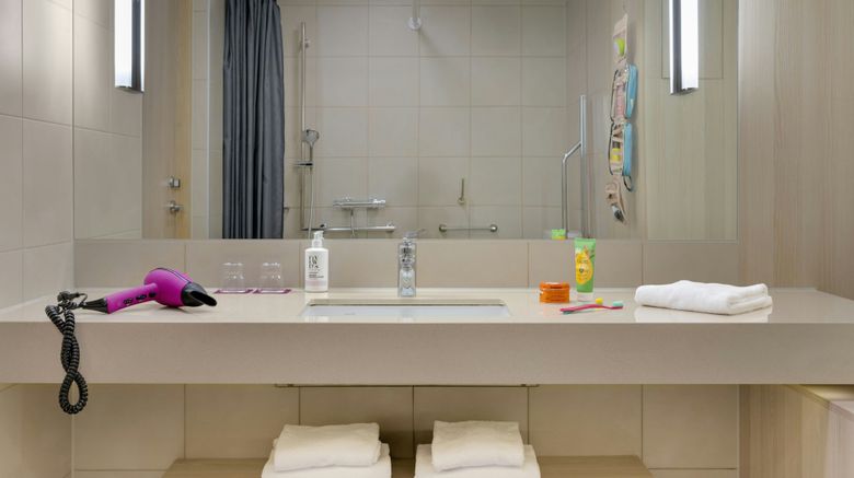 <b>MOXY Milan Malpensa Hotel Room</b>. Images powered by <a href="https://www.leonardoworldwide.com/" title="Leonardo Worldwide" target="_blank">Leonardo</a>.