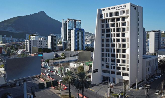 City Express Plus by Marriott Exterior