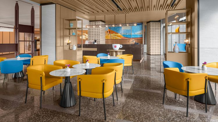 Le Meridien Shanghai Sheshan Lobby