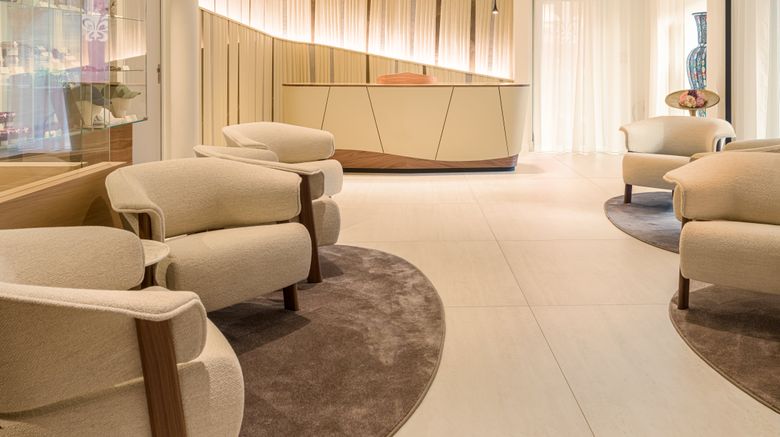 <b>Le Chambard Hotel Lobby</b>. Images powered by <a href="https://www.leonardoworldwide.com/" title="Leonardo Worldwide" target="_blank">Leonardo</a>.