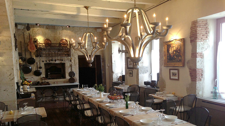 <b>Loges de l'Aubergade Relais & Chateau Restaurant</b>. Images powered by <a href="https://www.leonardoworldwide.com/" title="Leonardo Worldwide" target="_blank">Leonardo</a>.