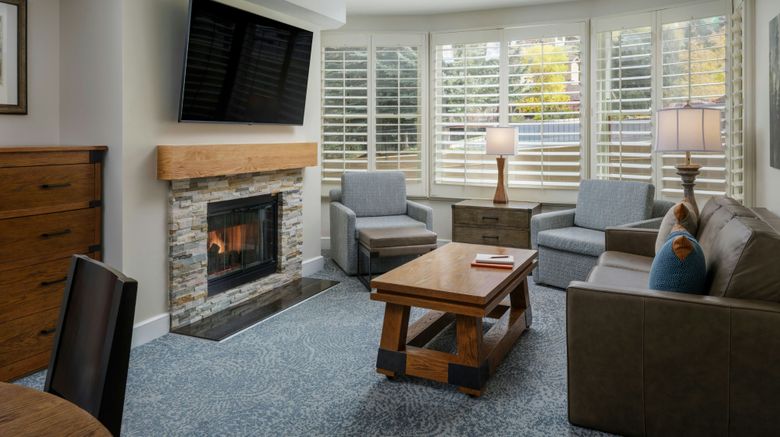 <b>Marriott's StreamSide Evergreen at Vail Room</b>. Images powered by <a href="https://www.leonardoworldwide.com/" title="Leonardo Worldwide" target="_blank">Leonardo</a>.