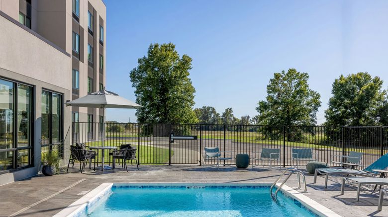 <b>Fairfield By Marriott Forrest Pool</b>. Images powered by <a href="https://www.leonardoworldwide.com/" title="Leonardo Worldwide" target="_blank">Leonardo</a>.