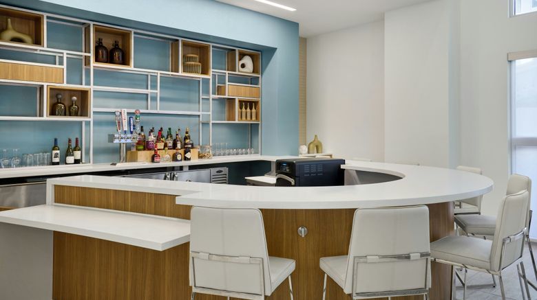 <b>Element Branson Lobby</b>. Images powered by <a href="https://www.leonardoworldwide.com/" title="Leonardo Worldwide" target="_blank">Leonardo</a>.