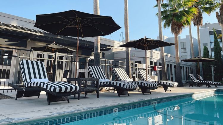 Marin Hilltop Hotel Pool