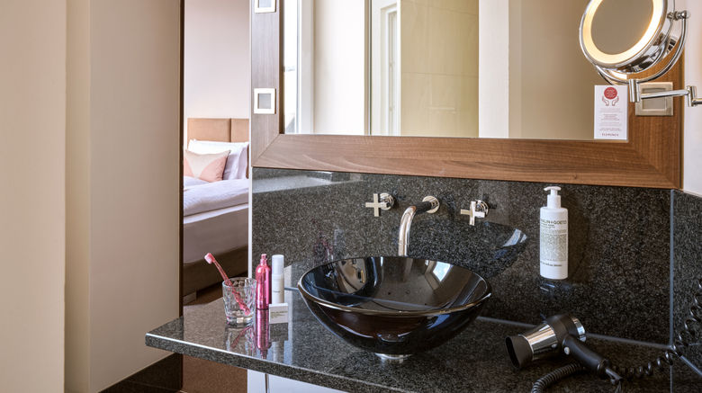 <b>Flemings Selection Hotel Wien-City Room</b>. Images powered by <a href="https://www.leonardoworldwide.com/" title="Leonardo Worldwide" target="_blank">Leonardo</a>.
