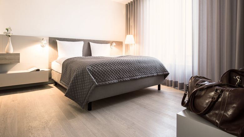 <b>Maximilians Boutique-Hotel Landau Suite</b>. Images powered by <a href="https://www.leonardoworldwide.com/" title="Leonardo Worldwide" target="_blank">Leonardo</a>.