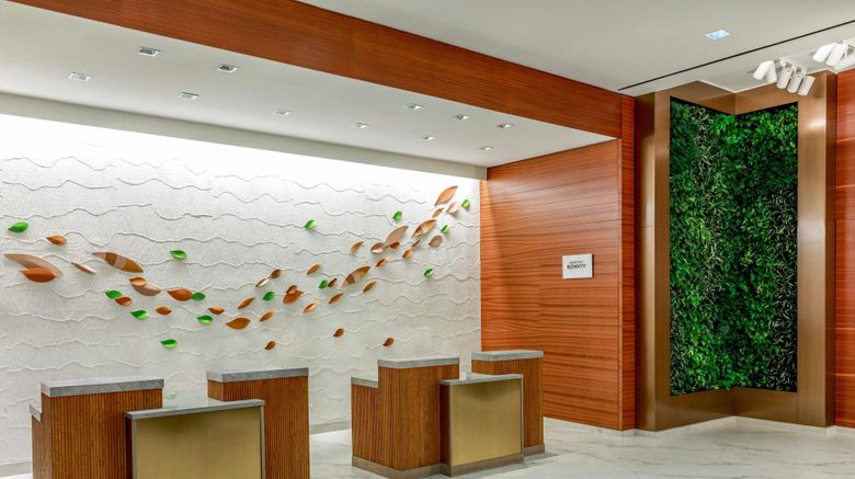 <b>The Westin Washington Dulles Airport Lobby</b>. Images powered by <a href="https://www.leonardoworldwide.com/" title="Leonardo Worldwide" target="_blank">Leonardo</a>.