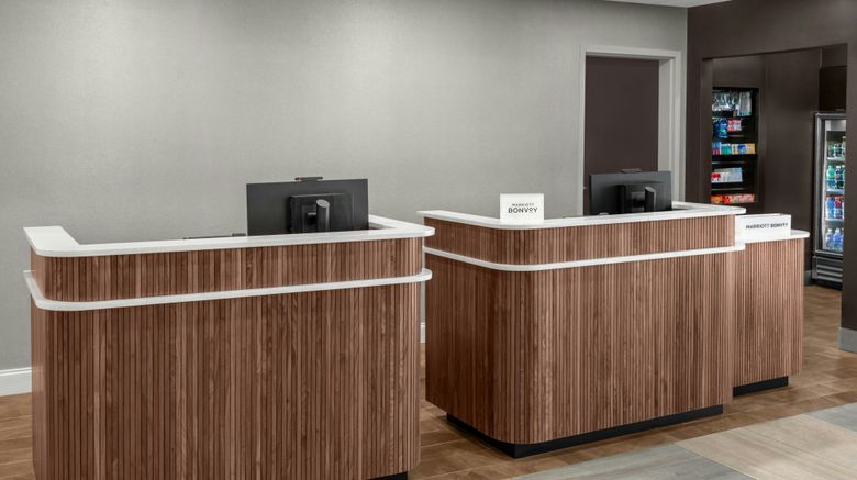 <b>Courtyard Fort Lauderdale Coral Springs Lobby</b>. Images powered by <a href="https://www.leonardoworldwide.com/" title="Leonardo Worldwide" target="_blank">Leonardo</a>.