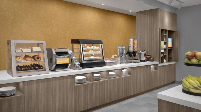 <b>Home2 Suites by Hilton Airport Area Restaurant</b>. Images powered by <a href="https://www.leonardoworldwide.com/" title="Leonardo Worldwide" target="_blank">Leonardo</a>.