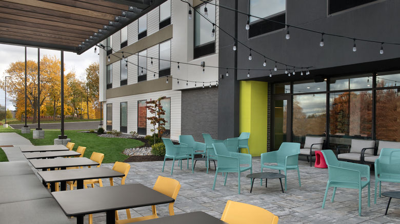 <b>Home2 Suites by Hilton Airport Area Exterior</b>. Images powered by <a href="https://www.leonardoworldwide.com/" title="Leonardo Worldwide" target="_blank">Leonardo</a>.