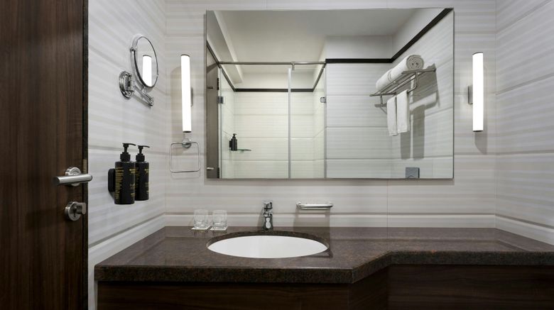 <b>The Fern Residency, Turbhe Room</b>. Images powered by <a href="https://www.leonardoworldwide.com/" title="Leonardo Worldwide" target="_blank">Leonardo</a>.