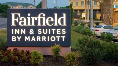 Fairfield Inn & Stes by Marriott Airport