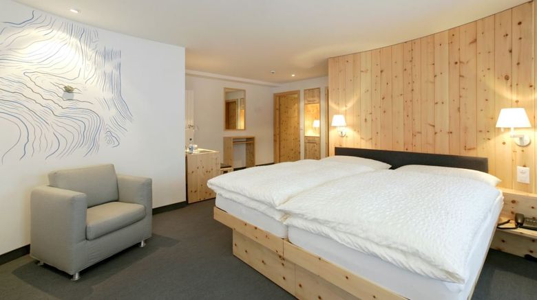 <b>3100 Kulmhotel Gornergrat Suite</b>. Images powered by <a href="https://www.leonardoworldwide.com/" title="Leonardo Worldwide" target="_blank">Leonardo</a>.
