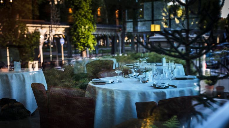 <b>Maison Decoret Restaurant</b>. Images powered by <a href="https://www.leonardoworldwide.com/" title="Leonardo Worldwide" target="_blank">Leonardo</a>.