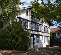 L'Auberge Basque Exterior