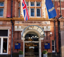Thistle Bloomsbury Park Exterior