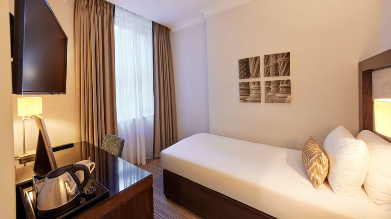 <b>Thistle Holborn Room</b>. Images powered by <a href="https://www.leonardoworldwide.com/" title="Leonardo Worldwide" target="_blank">Leonardo</a>.
