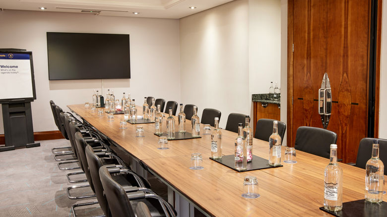 <b>Thistle Kensington Gardens Meeting</b>. Images powered by <a href="https://www.leonardoworldwide.com/" title="Leonardo Worldwide" target="_blank">Leonardo</a>.