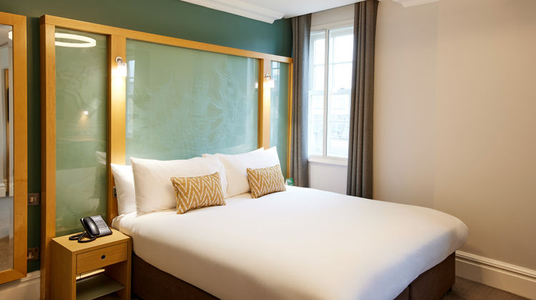 Thistle London Park Lane Room