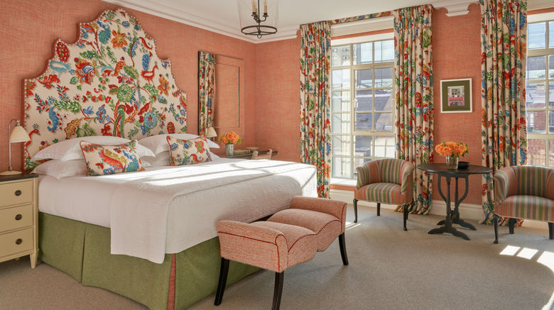 <b>The Soho Hotel Room</b>. Images powered by <a href="https://www.leonardoworldwide.com/" title="Leonardo Worldwide" target="_blank">Leonardo</a>.