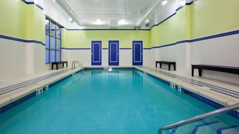 <b>Sheraton St Paul Woodbury Hotel Pool</b>. Images powered by <a href="https://www.leonardoworldwide.com/" title="Leonardo Worldwide" target="_blank">Leonardo</a>.