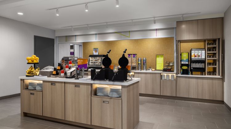 Home2 Suites by Hilton Muncie Restaurant