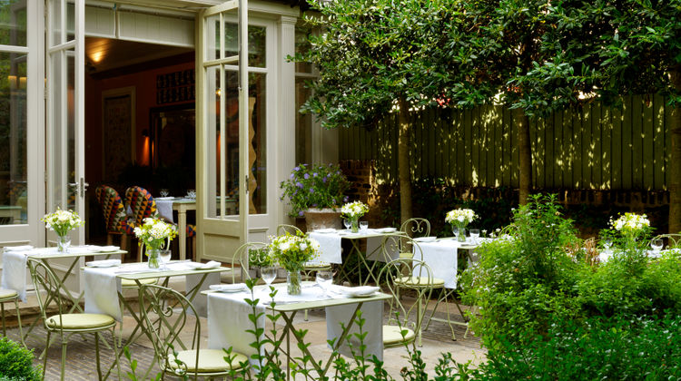 Number Sixteen Hotel Exterior