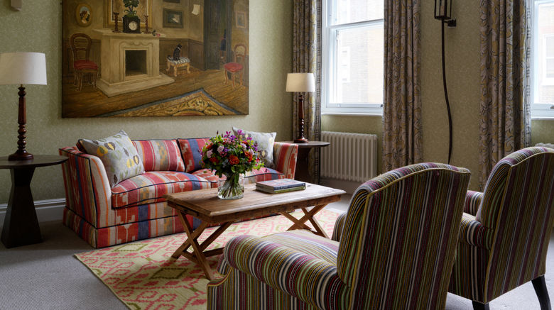 <b>Charlotte Street Hotel Suite</b>. Images powered by <a href="https://www.leonardoworldwide.com/" title="Leonardo Worldwide" target="_blank">Leonardo</a>.