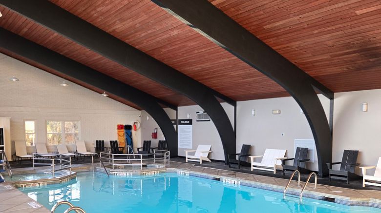 <b>Cartoon Network Hotel Pool</b>. Images powered by <a href="https://www.leonardoworldwide.com/" title="Leonardo Worldwide" target="_blank">Leonardo</a>.