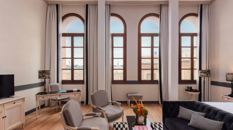 Eugenia de Montijo, Autograph Collection Suite