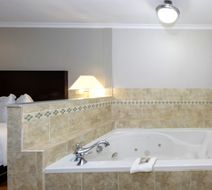 Red Roof Inn Arlington - Entertainment Room