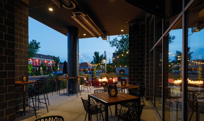 Archer Hotel Burlington Exterior