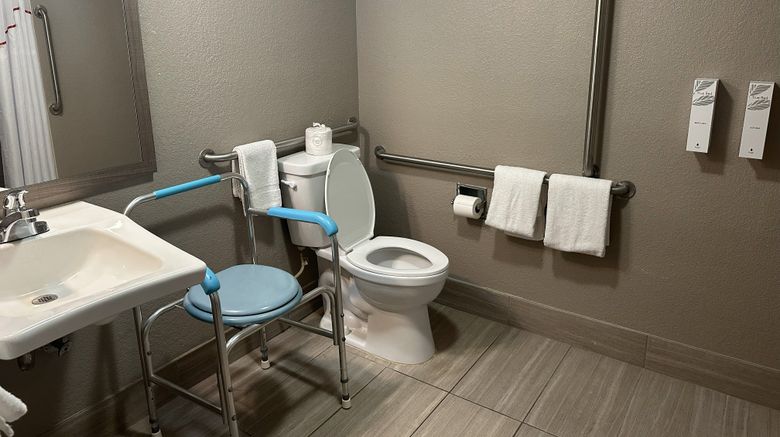<b>Red Roof Inn & Suites Middleborough Room</b>. Images powered by <a href="https://www.leonardoworldwide.com/" title="Leonardo Worldwide" target="_blank">Leonardo</a>.