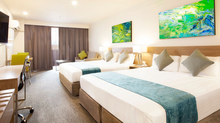 Metro Aspire Hotel Sydney Room