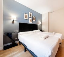 AinB Sagrada Familia Room