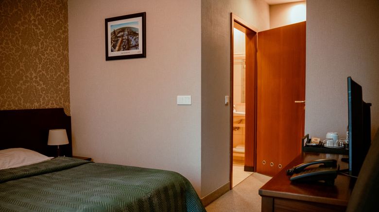 <b>Kuracyjny Hotel Room</b>. Images powered by <a href="https://www.leonardoworldwide.com/" title="Leonardo Worldwide" target="_blank">Leonardo</a>.