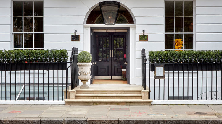 Dorset Square Hotel Exterior