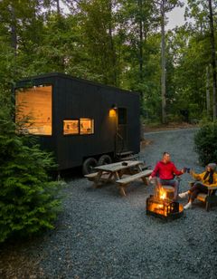Postcard Cabins Kettle River, Outdoor