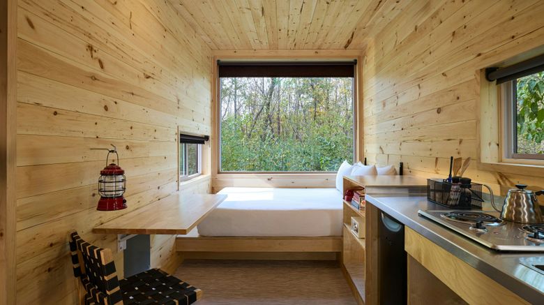 <b>Postcard Cabins Gilchrest Sprin Room</b>. Images powered by <a href="https://www.leonardoworldwide.com/" title="Leonardo Worldwide" target="_blank">Leonardo</a>.