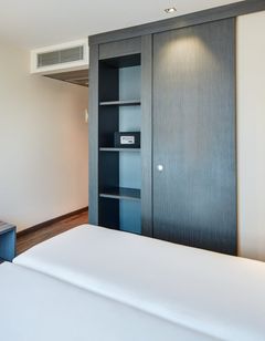 Sercotel Plaza Feria Hotel