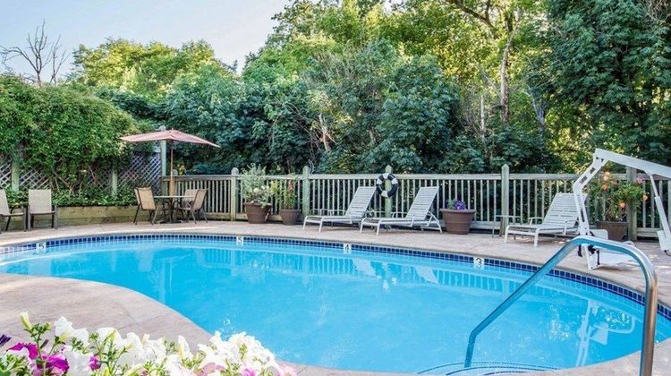 The Inn at Baechtel Creek Pool