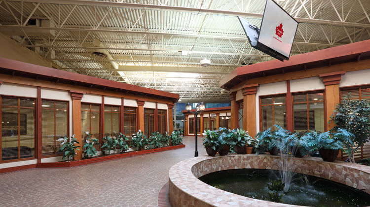 Canad Inns Fort Garry Lobby