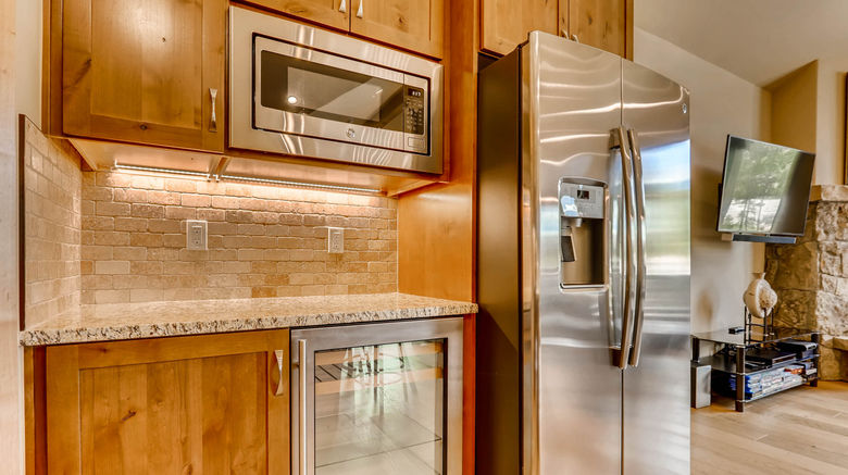 <b>River Run Townhomes by Keystone Room</b>. Images powered by <a href="https://www.leonardoworldwide.com/" title="Leonardo Worldwide" target="_blank">Leonardo</a>.