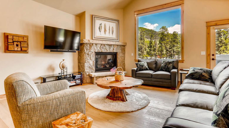 <b>River Run Townhomes by Keystone Room</b>. Images powered by <a href="https://www.leonardoworldwide.com/" title="Leonardo Worldwide" target="_blank">Leonardo</a>.