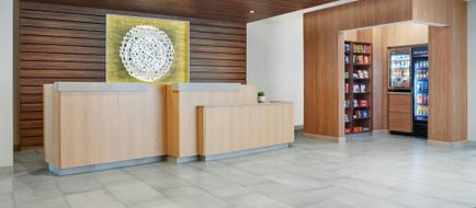 Fairfield Inn & Suites Marriott Lobby