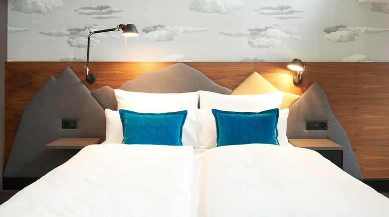 <b>Motel One Zurich Room</b>. Images powered by <a href="https://www.leonardoworldwide.com/" title="Leonardo Worldwide" target="_blank">Leonardo</a>.