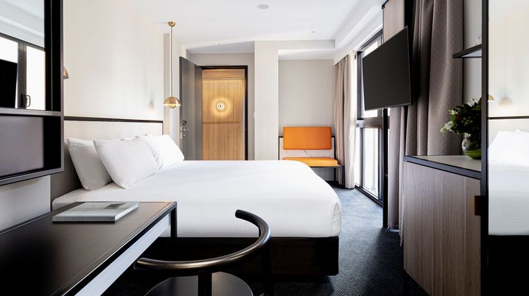 Brady Hotel Jones Lane Room